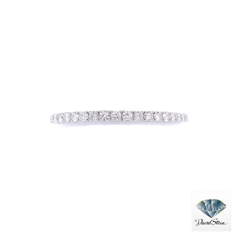 3.10 CT Round Brilliant Diamond Tennis Bracelet in 14kt White Gold.